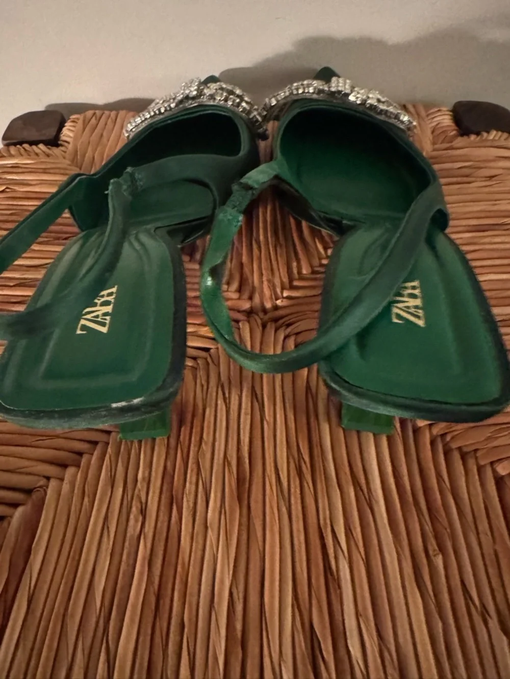 Zara Emerald Green Satin Slingback Heels with Crystal Bow size 38 - Picture 7 of 8